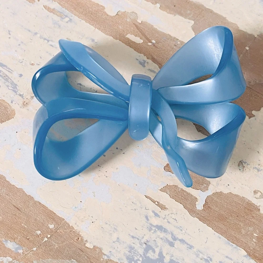 Vintage Iridescent Pale Blue Bow Brooch - Picture 1 of 7